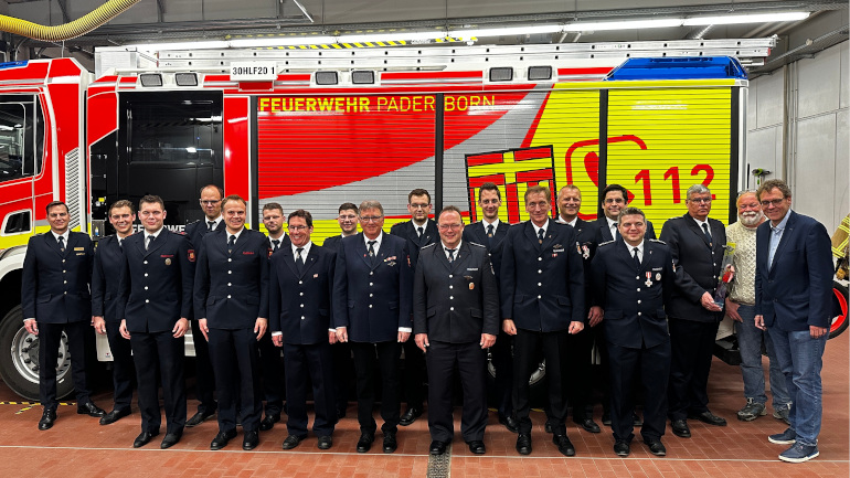 Ereignisreiches Jahr für den Löschzug und die Jugendfeuerwehr Schloß Neuhaus.